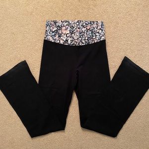 Victoria’s Secret Yoga Pants
